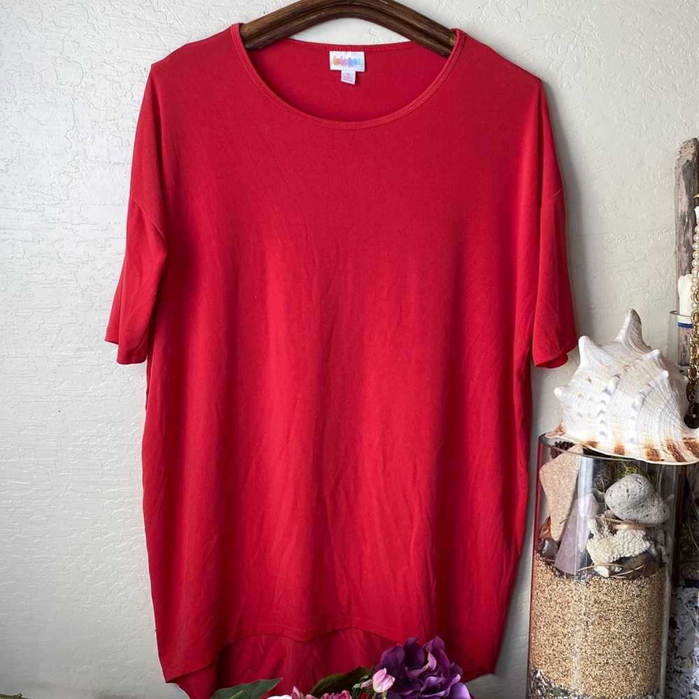 🔴5/$25🔴 LulaRoe tee